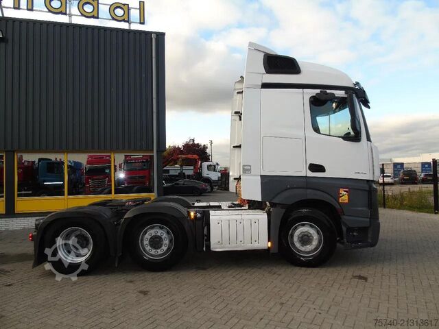 Standard tractor Mercedes-Benz Actros