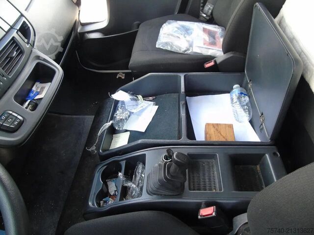 Box body Iveco Eurocargo 120E25 + EURO 6 + 196.000KM!