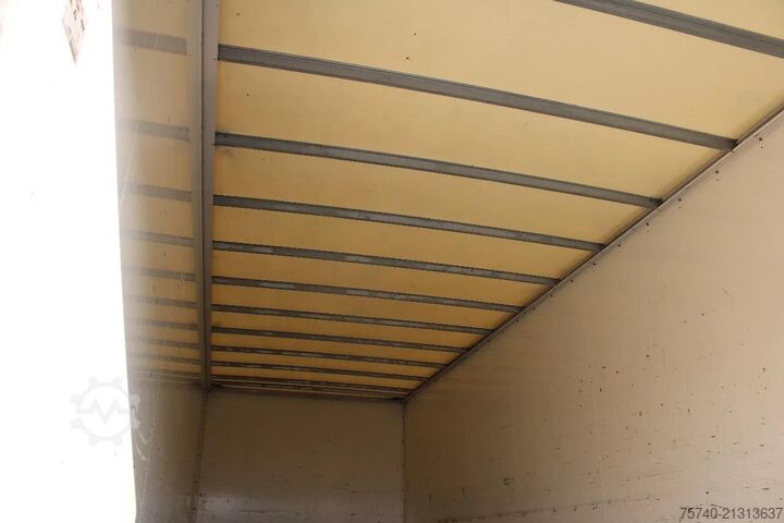 Box body DAF CF 260 + EURO 6 + LIFT