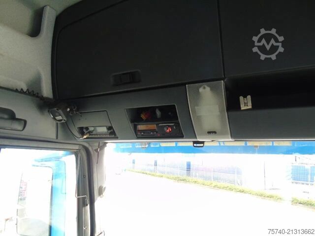 Box body MAN TGA 18.400 + combi + lift + euro 5 + 2.70