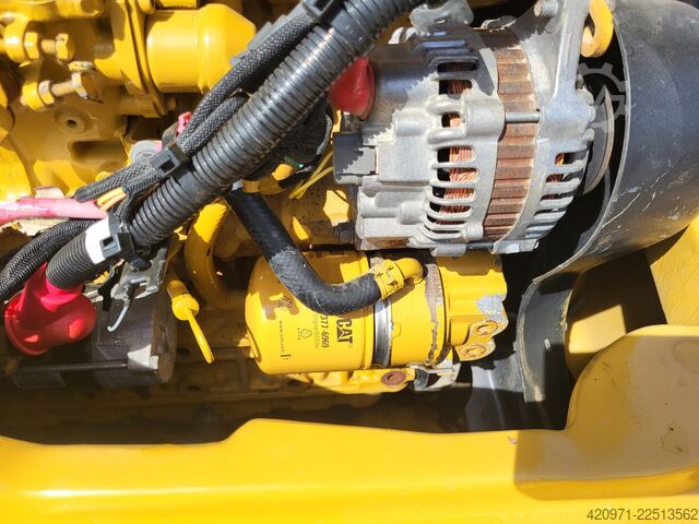 Radlader Caterpillar 906H2