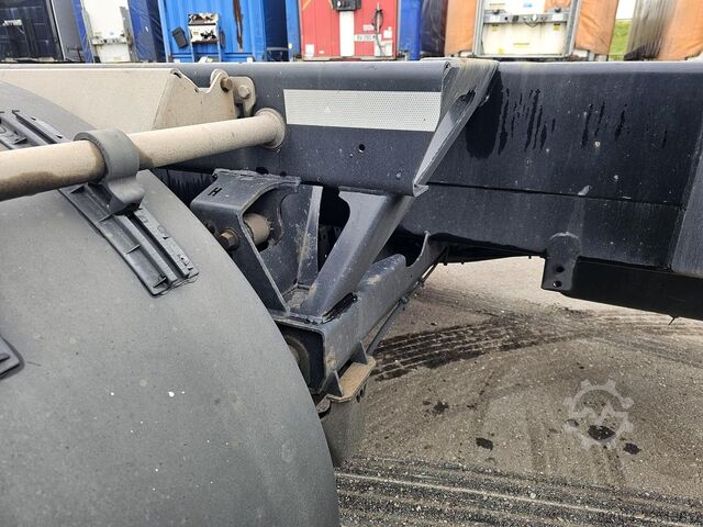 Transport von Containern D-TEC FLEXI TRAILER - ALL CONNECTIONS - BPW DRUM - AP...