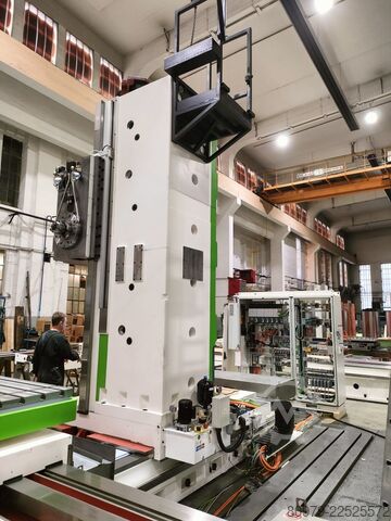 Tischbohrwerk TOS VARNSDORF WHN13-CNC