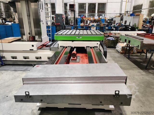 Tischbohrwerk TOS VARNSDORF WHN13-CNC