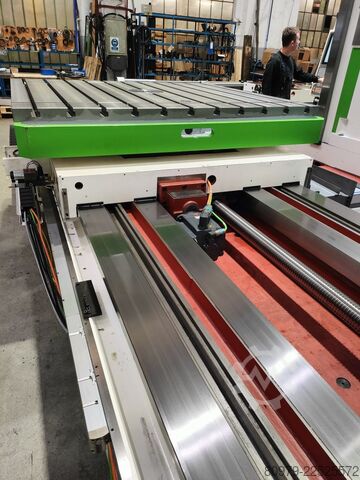 Tischbohrwerk TOS VARNSDORF WHN13-CNC