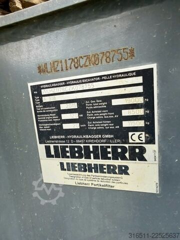 Mobile excavator Liebherr A 918