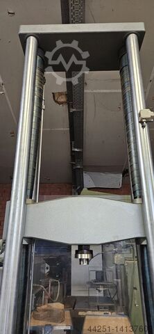 Zug und Druckkräfteprüfstand Zwick Roell Universalprüfmaschine