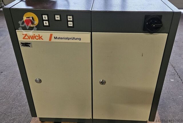 Zug und Druckkräfteprüfstand Zwick Roell Universalprüfmaschine