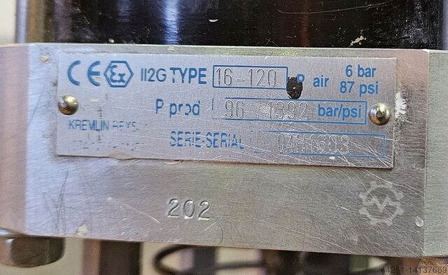 Paint spraying system Kremlin Rexson 16-120