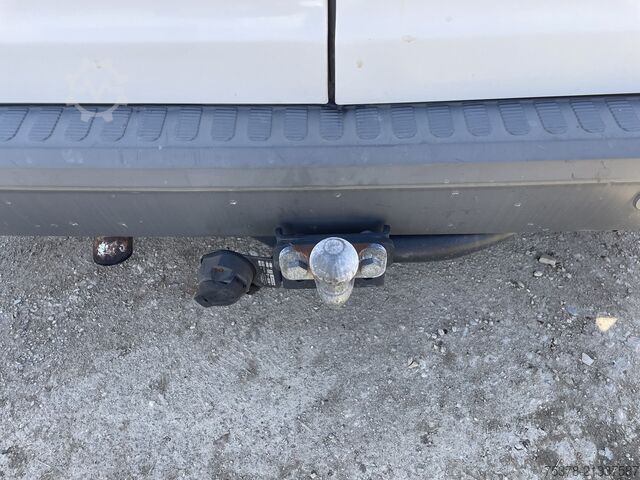 Kastenwagen hoch + lang Ford Transit Connect 1.8 TDCi DPF+AHK+Einbau