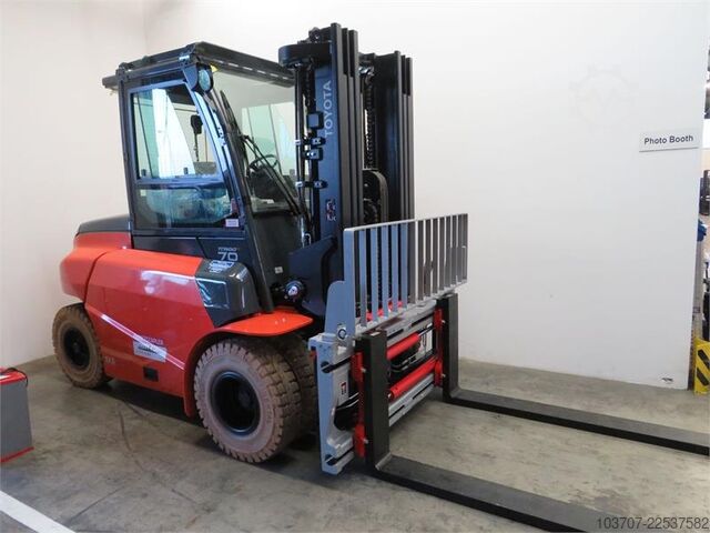 Forklift Toyota 9FBM70T