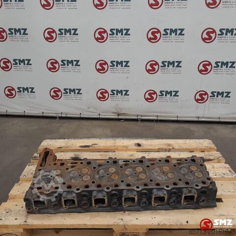 Cylinder head Renault Occ cilinderkop DTI8 Renault