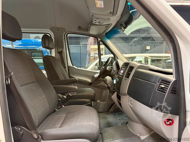 Minibus MERCEDES-BENZ Sprinter Kombi L2-H2 9 Sitze Klima Standh 1.Hand