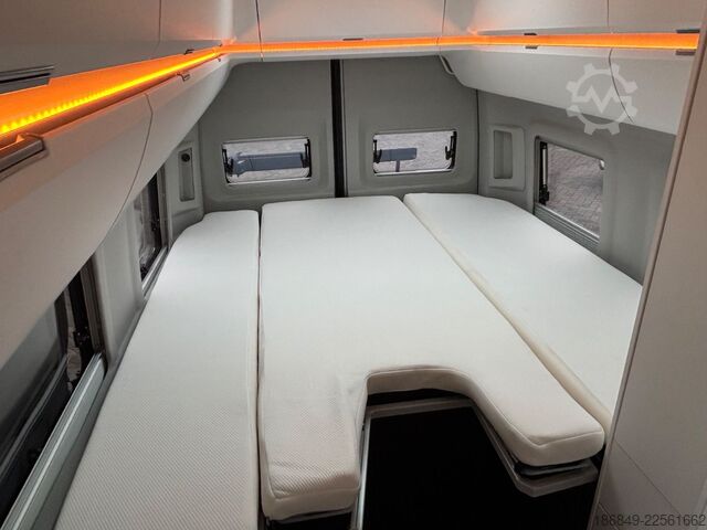 Kastenwagen Wohnmobil / Campervan VW Grand California 680 2,0TDI-177 LED + ACC 1. Hd.