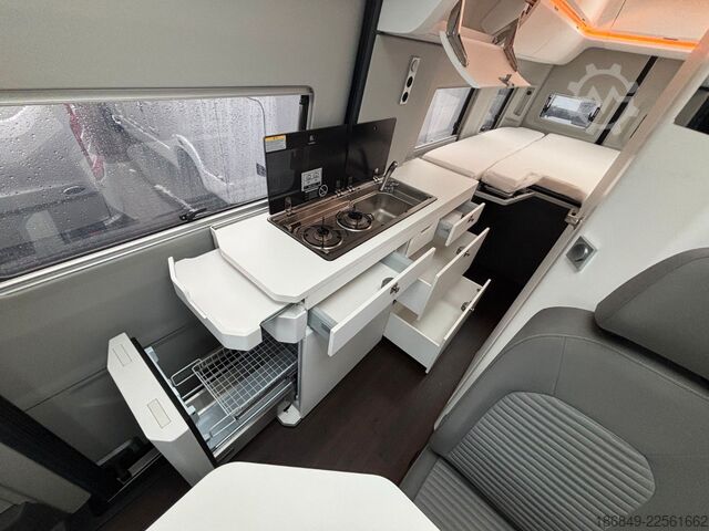 Kastenwagen Wohnmobil / Campervan VW Grand California 680 2,0TDI-177 LED + ACC 1. Hd.