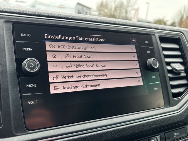 Kastenwagen Wohnmobil / Campervan VW Grand California 680 2,0TDI-177 LED + ACC 1. Hd.