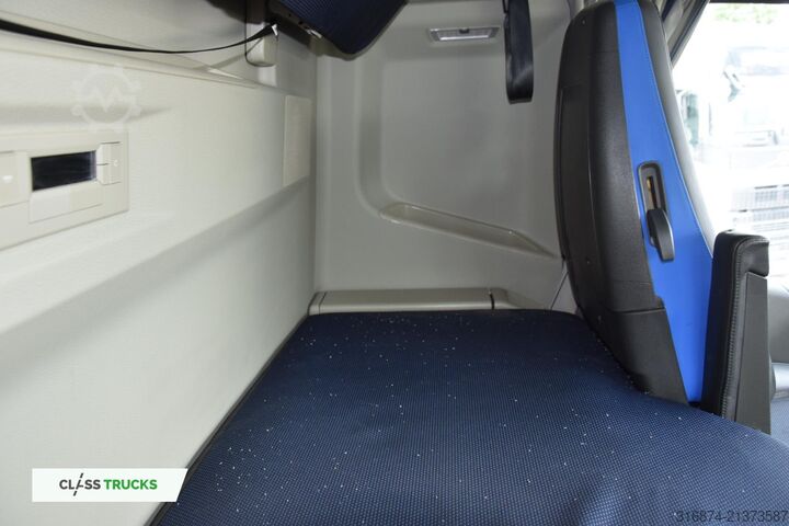 Standard tractor unit VOLVO FH 460 Globetrotter XL i-Save I-ParkCool