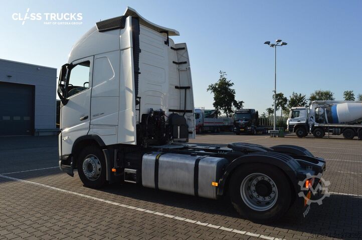 Standard tractor unit VOLVO FH 460 Globetrotter XL i-Save I-ParkCool