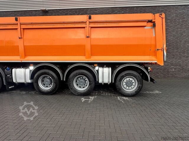 Kipper Iveco Trakker 500 10X4  KIPPER/TIPPER./PIET RUIZEVELD...