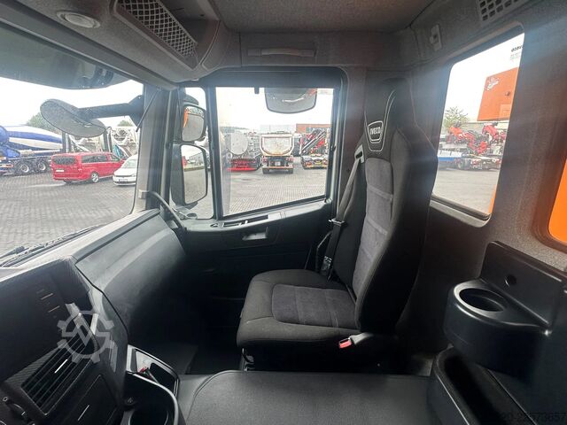 Kipper Iveco Trakker 500 10X4  KIPPER/TIPPER./PIET RUIZEVELD...