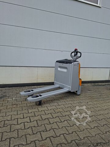 Niederhubwagen Still EXU16
