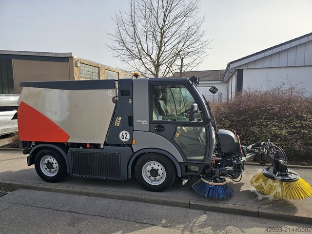 Kehrmaschine Hako Citymaster 2200