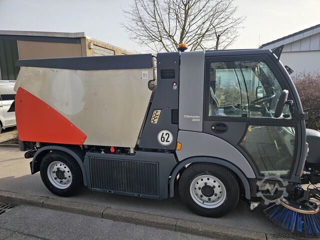 Kehrmaschine Hako Citymaster 2200