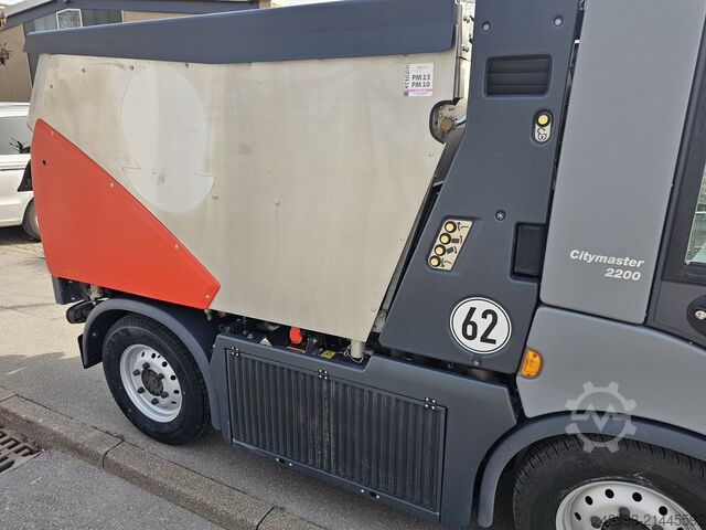 Kehrmaschine Hako Citymaster 2200