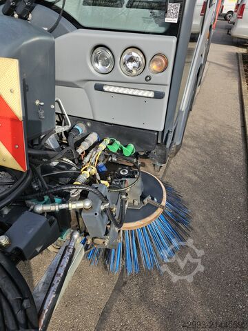 Kehrmaschine Hako Citymaster 2200