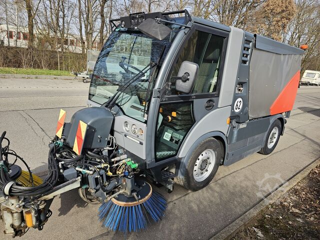 Kehrmaschine Hako Citymaster 2200