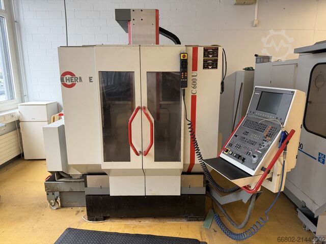 Vertikales Bearbeitungszentrum Hermle C 600 U