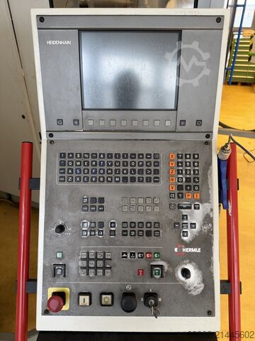 Vertikales Bearbeitungszentrum Hermle C 600 U
