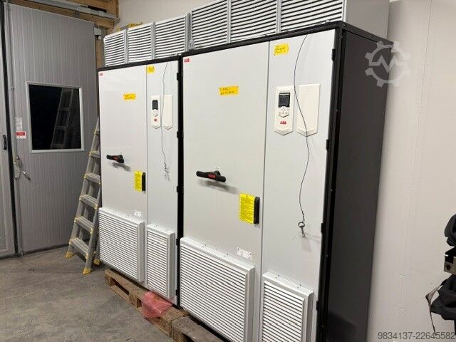 Control unit ABB ACS880-37-0210A-7+B055+E205+H353+V112