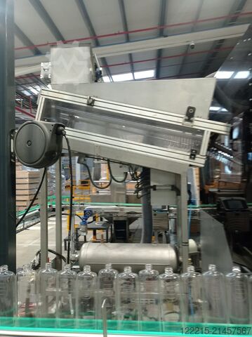 Urola URBI2 Blow Moulder (2014) Urola Blasmaschine