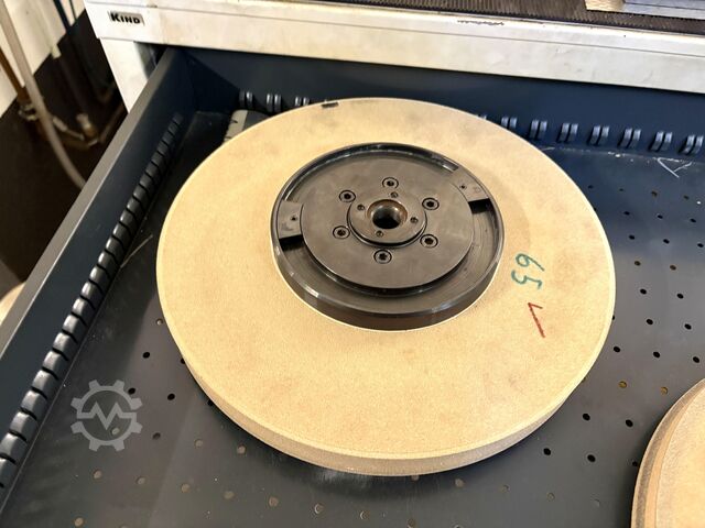 Workshop drawer cabinet with contents KIND Workshop drawer cabinet with contents