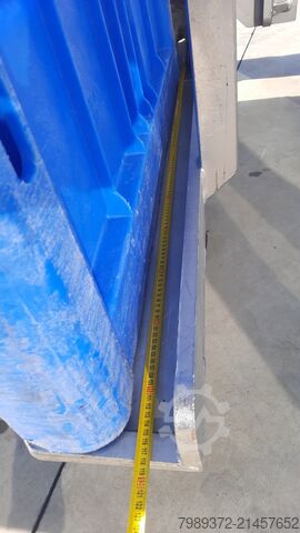 Tipper for drums and pallet boxes CFS 1000S