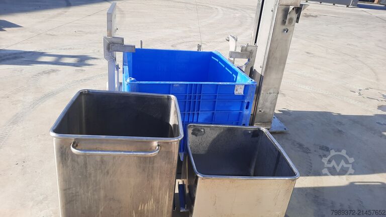 Tipper for drums and pallet boxes CFS 1000S