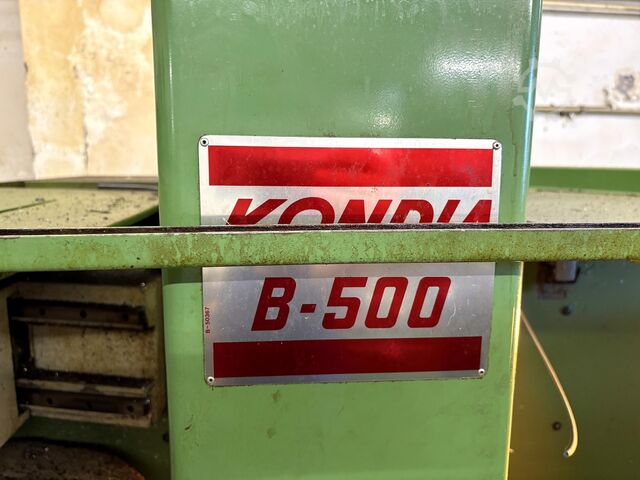 CNC Vertikalbearbeitungszentrum KONDIA B 500