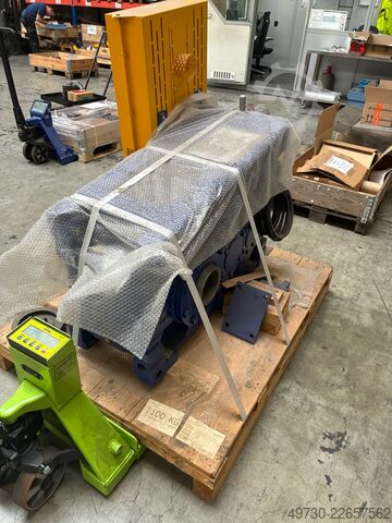 Getriebe SEW-EURODRIVE X3FH160 HU T