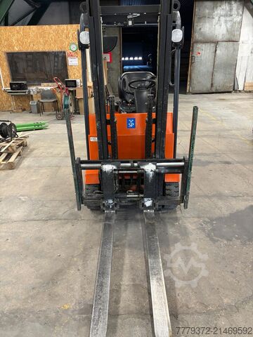 Forklift Toyota 7FBEST 13