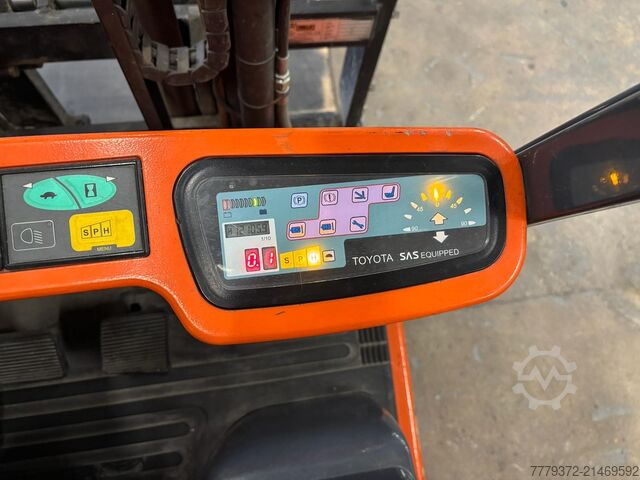 Forklift Toyota 7FBEST 13