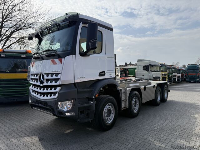 Tipper truck Mercedes-Benz Arocs 3243 K 8X4 Haken Hyva