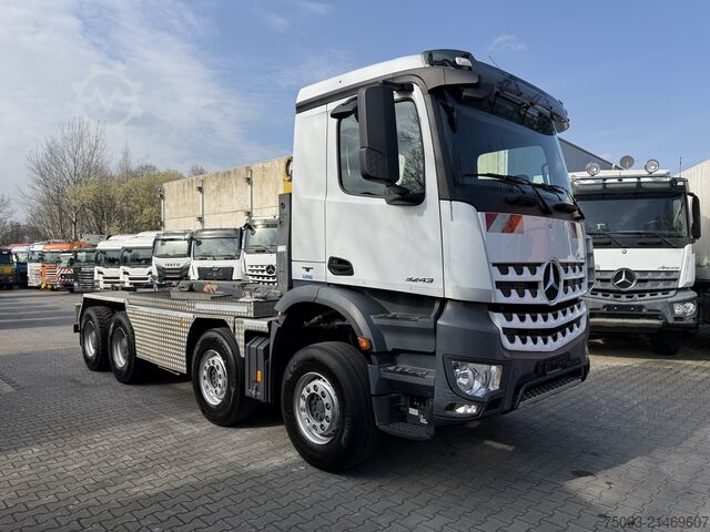 Tipper truck Mercedes-Benz Arocs 3243 K 8X4 Haken Hyva