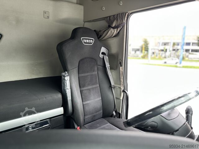 Standard SZM Iveco S-WAY 490