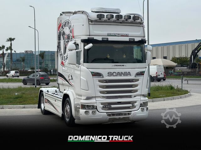 Standard tractor unit SCANIA R 580