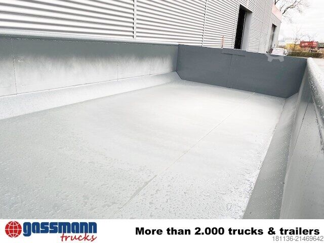 Roll-off container  Abrollcontainer mit Türen ca. 11m³