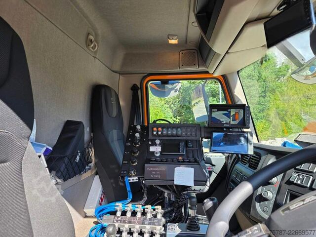 Kehrmaschine DAF XB 210 Kehrmaschine wie neu Brock VS4 Kehraufbau