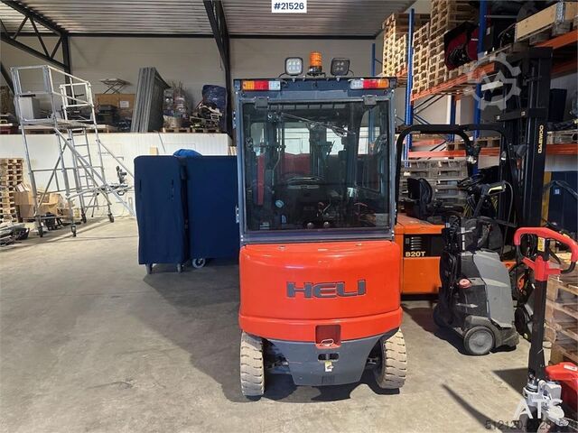 Forklift Heli CPD25 electric counterbalanced forklift. 4.7 meter