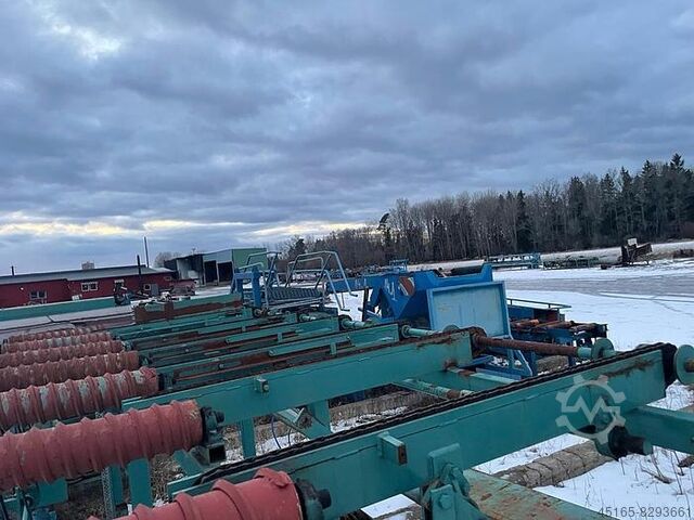 Conveying Machinery Roller conveyor with chain cross conveyor