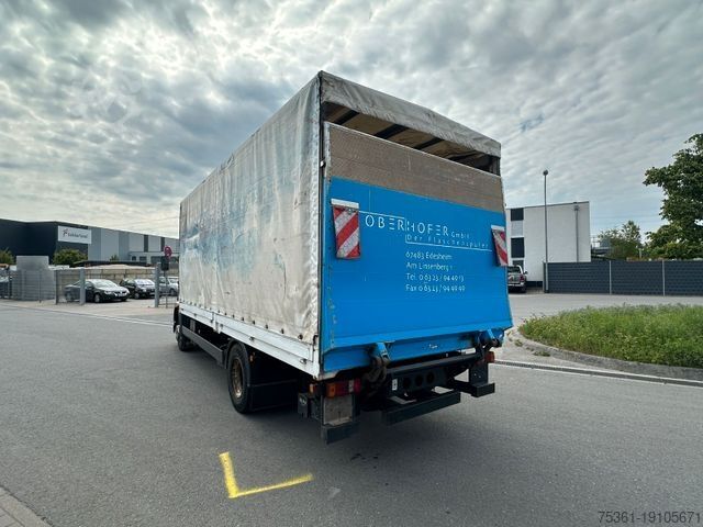 Flatbed truck with tarp MAN 14 Tonner LE 220